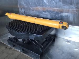 Liebherr Cilindro de Izado